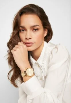 Guess Genuine - Watch - Gold-Coloured