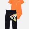 Guess Newborn Polo Pants Set - Trousers - Bitter Orange