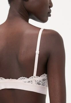 Guess JANE TRIANGLE - Triangle Bra - Rose Blush -Guess Clothing Sale da0397138224431c8d441abde93ca723