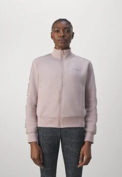 Guess BRITNEY FULL - Zip-up Sweatshirt - Posh Taupe 11 Guess BRITNEY FULL - Zip-up Sweatshirt - Posh Taupe -Guess Clothing Sale da50e08e87d64b49a143994015eaa15e