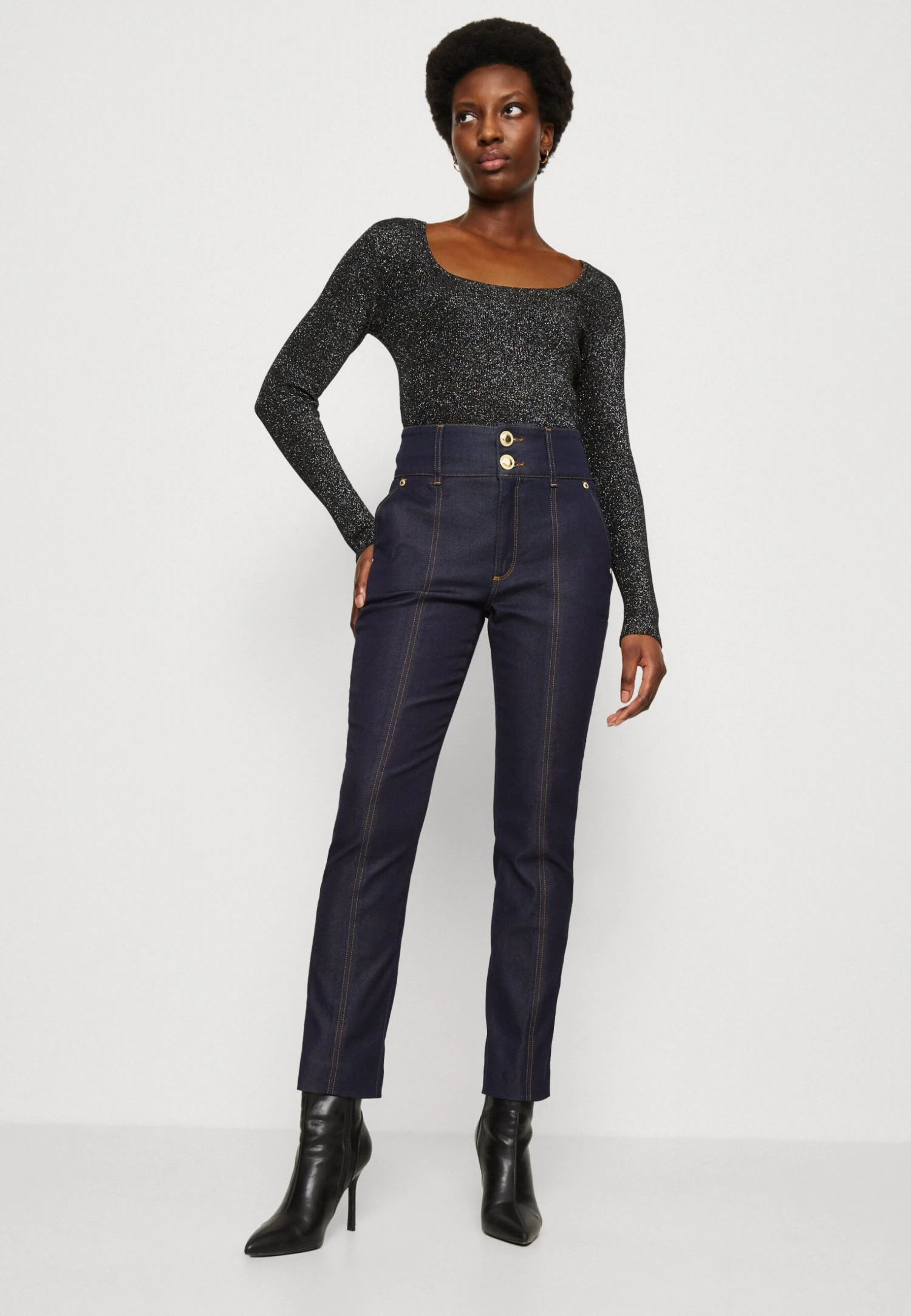 Shelly Pant - Slim Fit Jeans 4 Shelly Pant - Slim Fit Jeans - Image 4