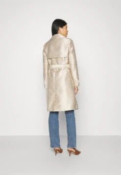 Guess Diletta Belted Logo - Trenchcoat -Guess Clothing Sale de46444a9a034a55845adb84d6965f86