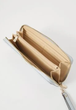 Guess LAUREL LARGE ZIP AROUND - Wallet - Misty Blue -Guess Clothing Sale de634808496642339a7f75661777f130