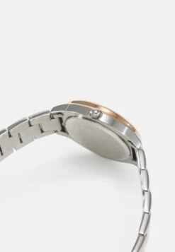 Guess CHARLOTTE - Watch - 2-tone -Guess Clothing Sale e52c73a4caec402f8d15658e2e925b67