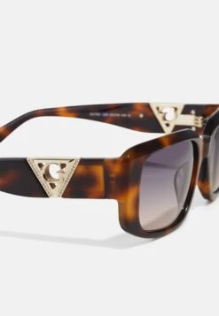 Guess Sunglasses - Dark Havana /Gradient Smoke -Guess Clothing Sale e6e10f46566a442d891d5bf9a929aa7c