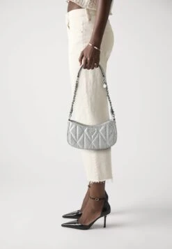 Guess ALDINA TOP ZIP SHOULDER BAG - Cross Body Bag - Silver-coloured