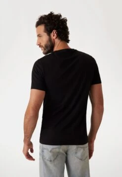 Guess Basic T-shirt - Schwarz -Guess Clothing Sale eb0345b0366a44068bb6e6ef46935b94