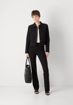 GWEN PANTS - Trousers - Black -Guess Clothing Sale ebd05299eeda467cbf4aee1fa203618f