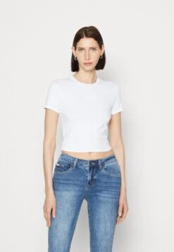 Graphic Baby Tee - Basic T-Shirt - Pure White