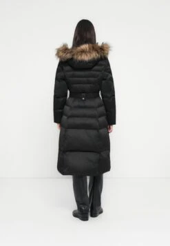 Guess MARINA - Winter Coat - Jet Black -Guess Clothing Sale ef64970eb2514cefa8b4cc7944736512