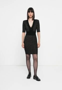 BILLIE V NECK DRESS - Jumper Dress - Black