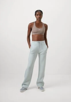 Guess BRENDA STRAIGHT LEG PANT - Tracksuit Bottoms - Morning Dew -Guess Clothing Sale efa306072d6c4769830af989e0b606f3