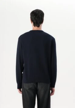 PATCH - Jumper - Daring Ocean 8 PATCH - Jumper - Daring Ocean -Guess Clothing Sale f08cb36ddf5047cc9bfcaa858fb26154