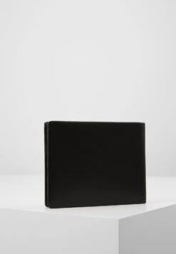 Guess Boston - Wallet - Schwarz -Guess Clothing Sale f19053a0f0a940a58f7af265e17ef483