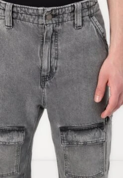 PANT UNISEX - Relaxed Fit Jeans - Go Tinted Grey Wash 11 PANT UNISEX - Relaxed Fit Jeans - Go Tinted Grey Wash -Guess Clothing Sale f40b2acee69544939ec0ea4681e598ea