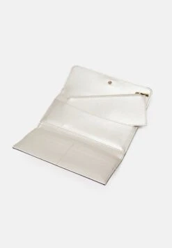 Guess Wallet - Rosewood -Guess Clothing Sale f4bb2e9d557d4b6ebe9536ae5423332b