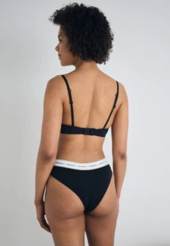 Guess CARRIE NEW BRAZILIAN - Briefs - Jet Black -Guess Clothing Sale f9aaf135573a46148ee3840d8aacf8ff