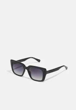 Guess Sunglasses - Black
