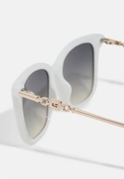 Guess Sunglasses - White/gradient Green -Guess Clothing Sale fc34760d4c63434da66333ed3ba5cd12