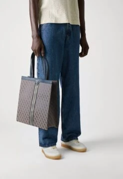 Guess MILANO TOTE - Tote Bag - Brown/blue