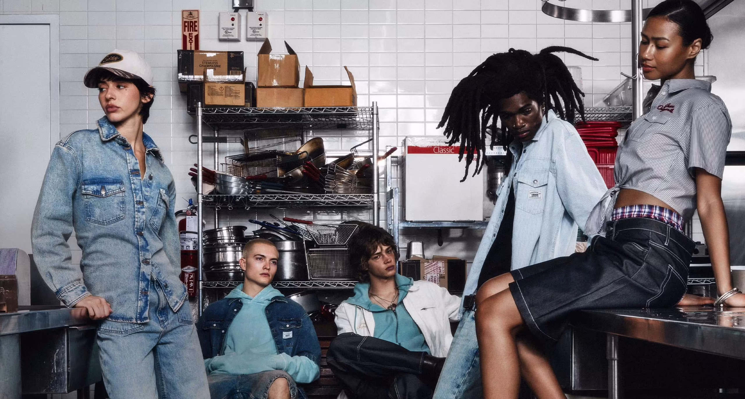 Guess Clothing Sale -Guess Clothing Sale hero scaled